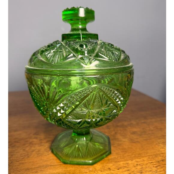 None and/or Unknown Other - Vintage Avocado Green Covered Candy Dish.